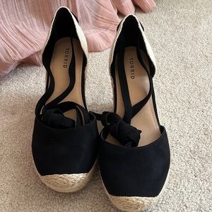Torrid NWT Espadrille Wedges size 11.5WW